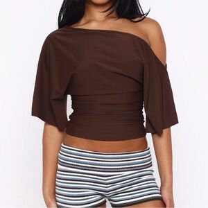 White Fox Marrakech Moments top